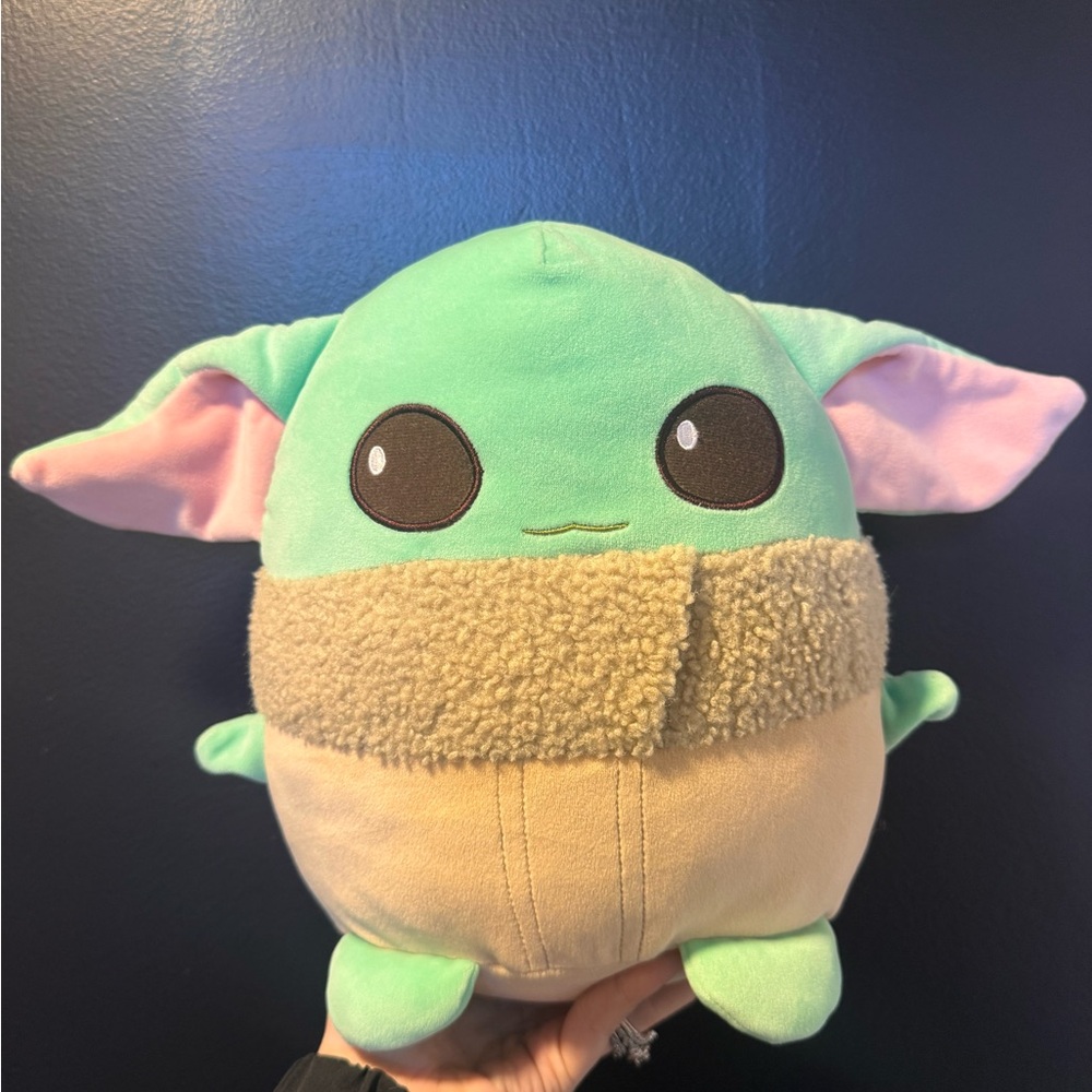 Star Wars Grogu Baby Yoda Plush Round Stuffed Toy Green Mandalorian Lucasfilm